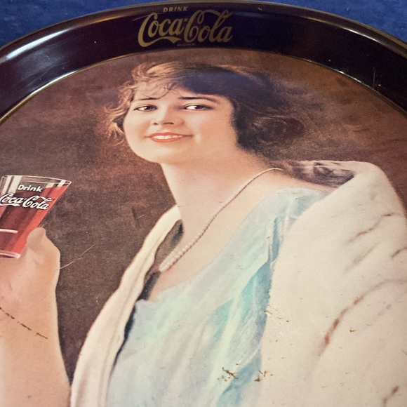 Vintage 1973 Coca Cola Serving Tray - Picture 2 of 3